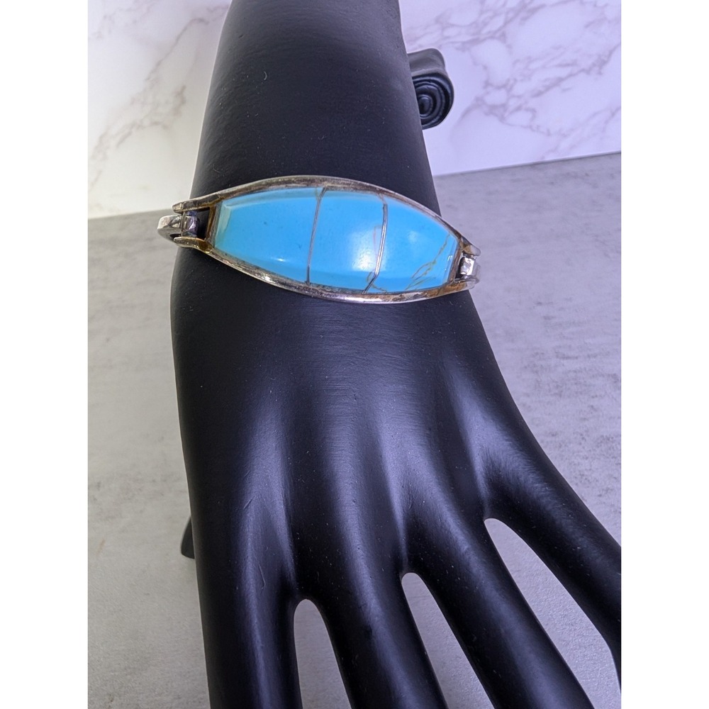 Vintage Taxco 925 Sterling Silver Blue Turquoise Inlay Hinged Bangle Bracelet